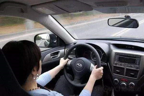 西安汽車(chē)陪練,輕松上路汽車(chē)陪練,陪練,陪駕,西安輕松上路汽車(chē)陪練公司